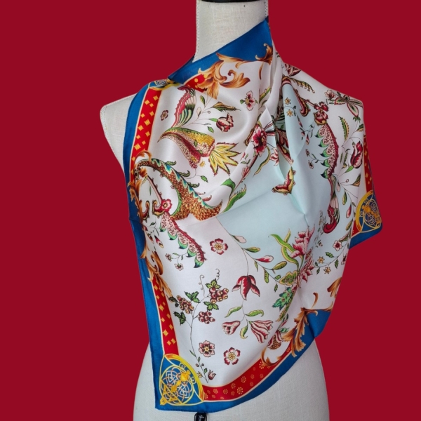 Nickituch aus reiner Seide 53x53 cm – zeitlose Eleganz für jeden Tag